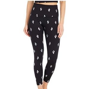 Beyond Yoga 🌵Cactus Foil Legging Black Medium 🌵
